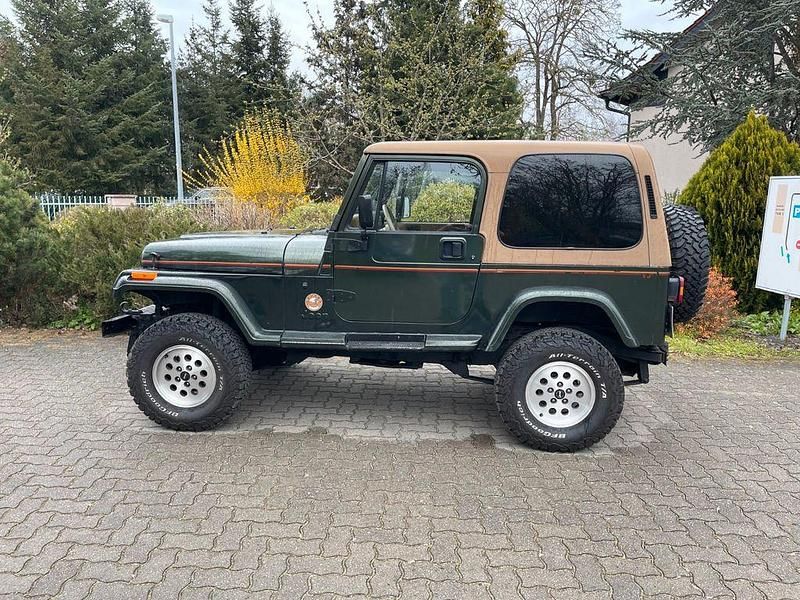 Gebraucht Jeep Wrangler Sahara 184 PS (135 kW) 1996 Grün SUV