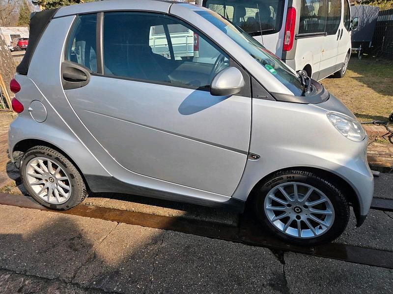 Gebraucht Smart ForTwo Cabrio 60 PS (44 kW) 2009 Silber Cabrio