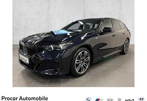 Gebraucht BMW 530 Comfort Edition 286 PS (210 kW) 2025 Schwarz Kombi