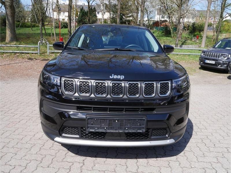 Occasion Jeep Compass Altitude 131 ch (96 kW) 2024 Noir SUV