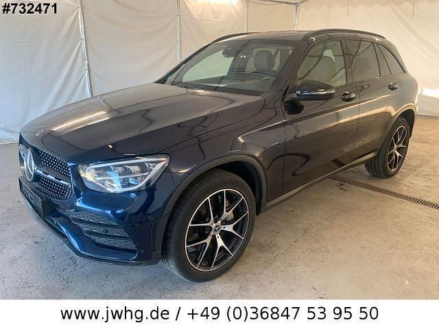 Blue metallic Gebraucht 2021 Mercedes GLC300e AMG line SUV | 35.950 € (Etwas zu teuer) - Bild 1/4
