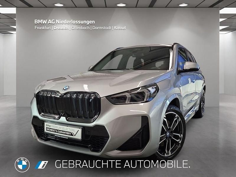 Silber Gebraucht 2023 BMW iX1 M Sport SUV | 41.590 € (Fairer Preis) - Bild 1/4