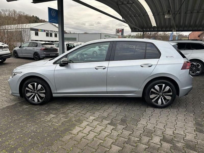 Gebraucht VW Golf VIII Goal 116 PS (85 kW) 2024 Silber Limousine