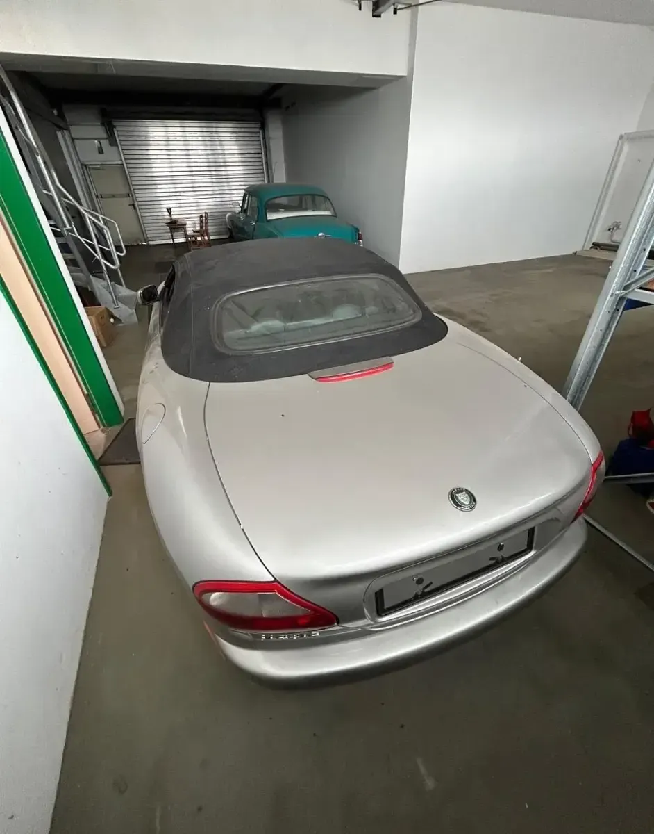 Gebraucht Jaguar XK8 1998 Silber Cabrio