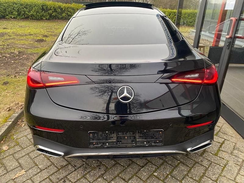 Gebraucht Mercedes CLE220 Advanced Plus 197 PS (144 kW) 2024 Schwarz Coupé