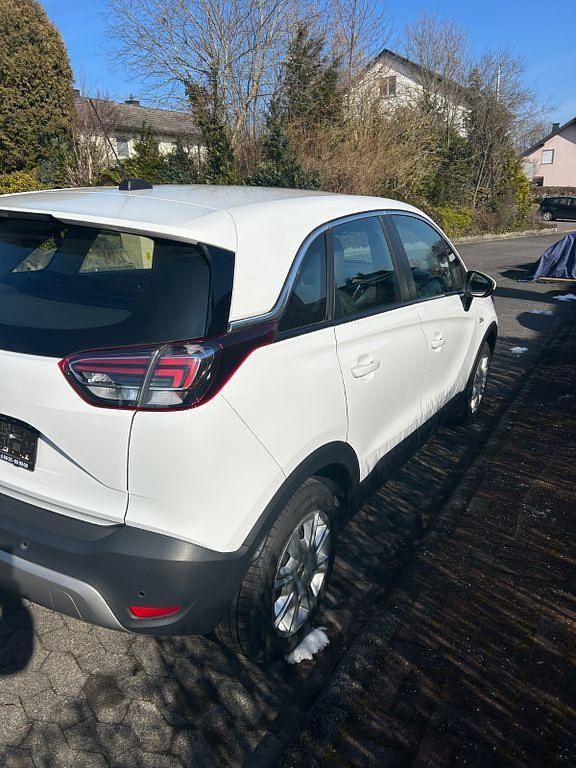 Gebraucht Opel Crossland 83 PS (61 kW) 2021 Weiß SUV
