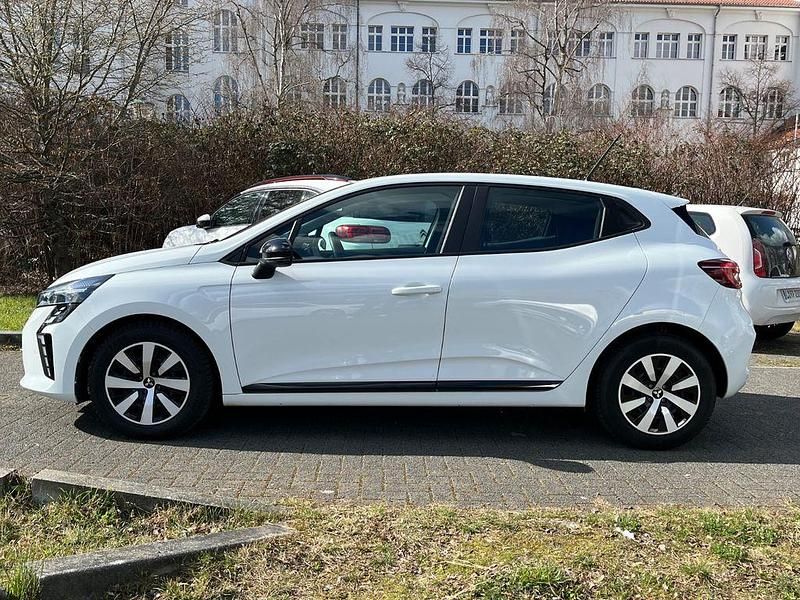 Gebraucht Mitsubishi Colt Plus 91 PS (66 kW) 2024 Weiß Kleinwagen