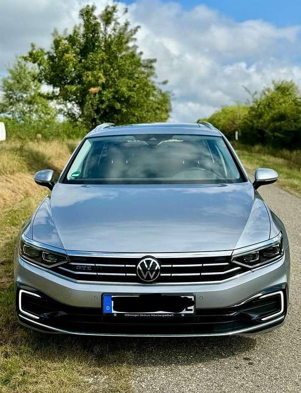 Gebraucht VW Passat GTE 156 PS (114 kW) 2021 Kombi
