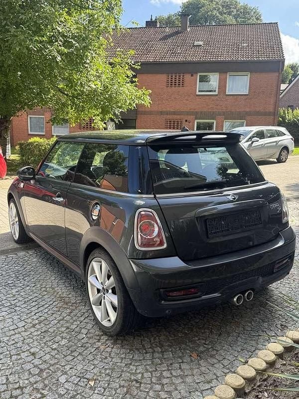 Gebraucht 2011 Mini Cooper SD Kleinwagen | 6.999 € (Guter Preis) - Bild 1/4