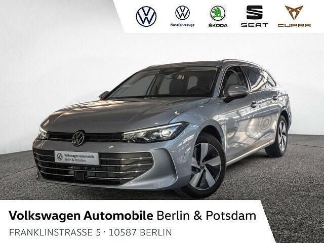 Gebraucht VW Passat Business 150 PS (110 kW) 2024 Oyster silver metallic Kombi