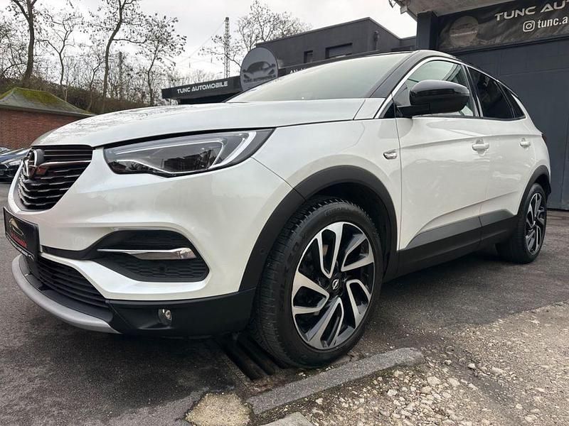 Weiß Gebraucht 2018 Opel Grandland X Ultimate SUV | 19.990 € (Fairer Preis) - Bild 1/4
