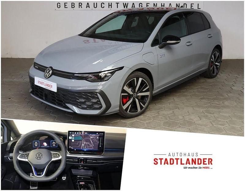 Mondsteingrau Gebraucht 2025 VW Golf VIII GTE Limousine | 47.990 € - Bild 1/4