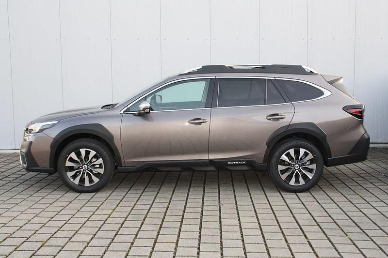 Neu Subaru Outback Platinum 169 PS (124 kW) 2026 Braun SUV