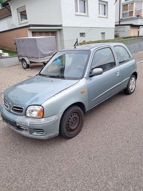Grün Gebraucht 2002 Nissan Micra Kleinwagen | 500 € (Guter Preis) - Bild 1/4