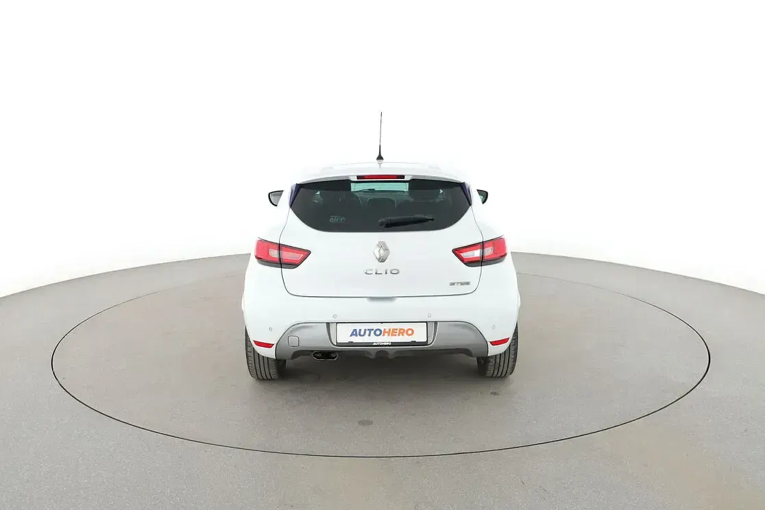 Gebraucht Renault Clio LIMITED 90 PS (66 kW) 2017 Weiß Kleinwagen
