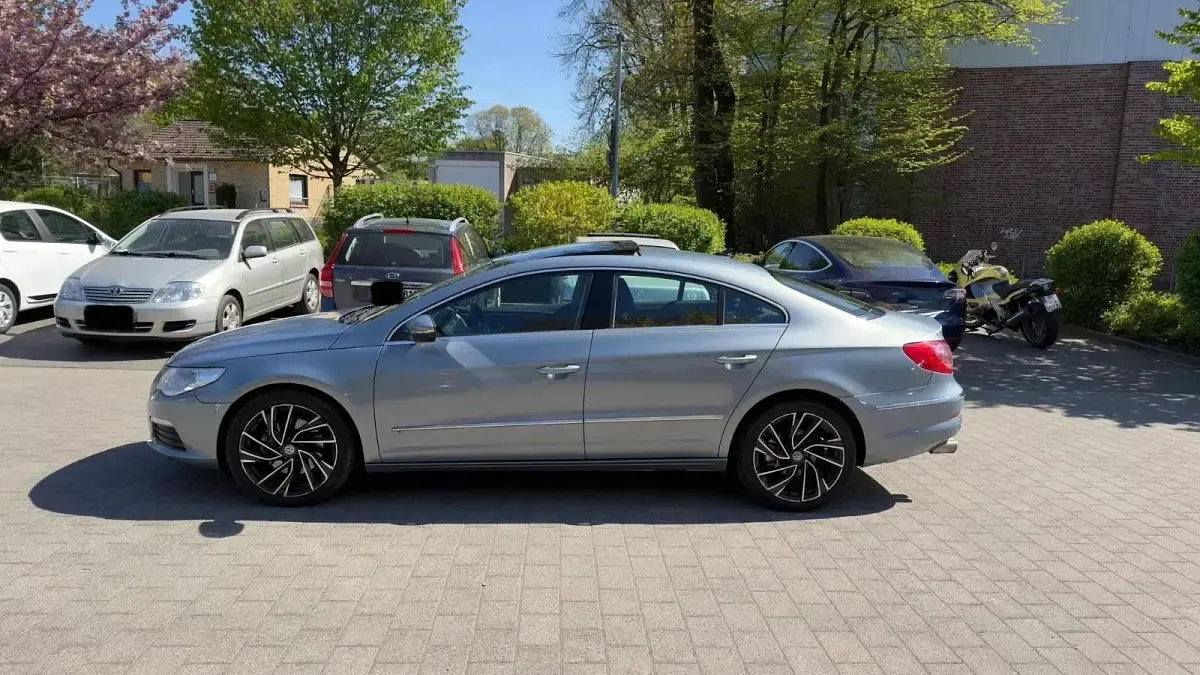 Gebraucht VW Passat 211 PS (155 kW) 2008 Blau Coupé