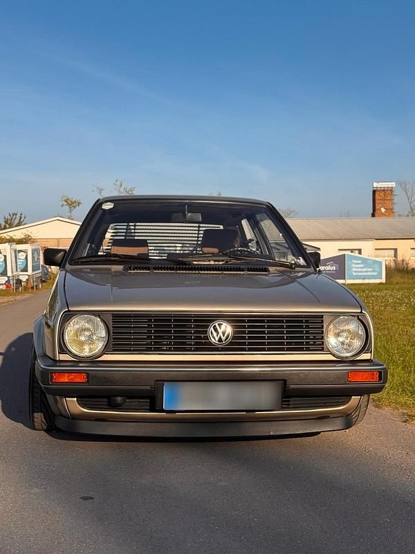 Gebraucht VW Golf 54 PS (39 kW) 1987 Gold Coupé