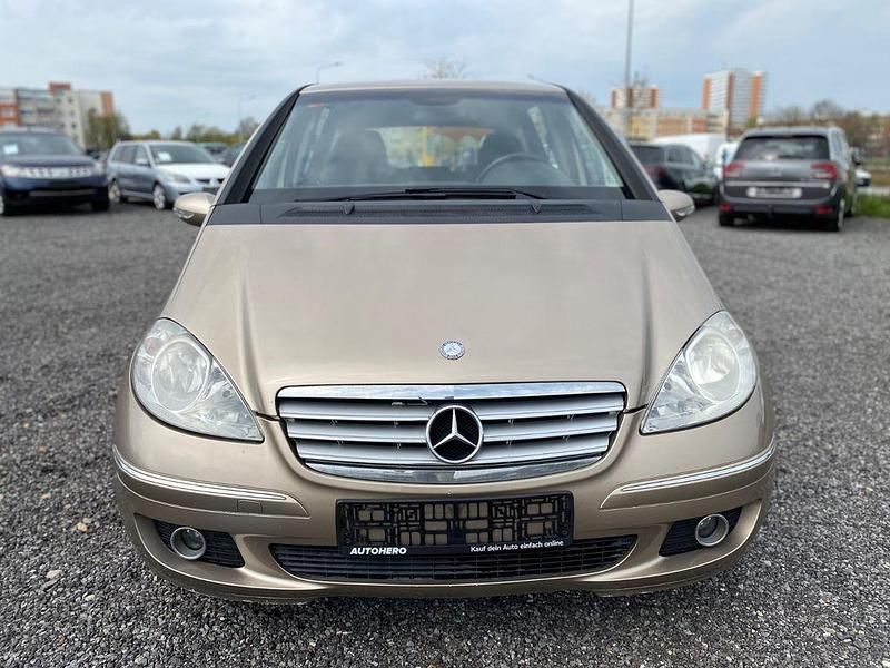 Gebraucht Mercedes A200 Elegance 140 PS (102 kW) 2004 Gold Limousine