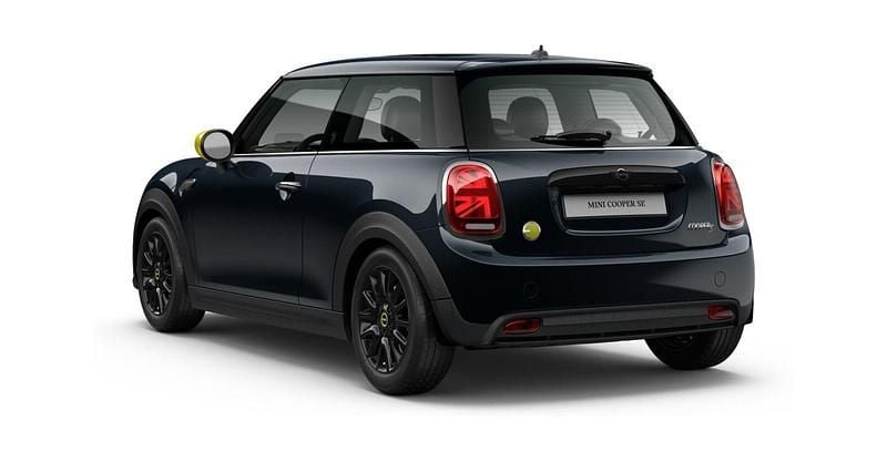 Gebraucht Mini Cooper SE 135 kW (184 PS) 2023 Schwarz Kleinwagen