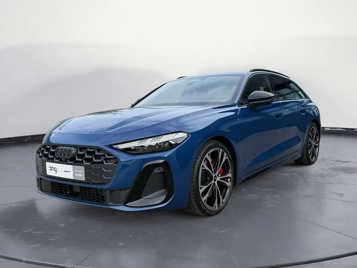 Neu Audi A5 367 PS (269 kW) 2026 Blau Kombi