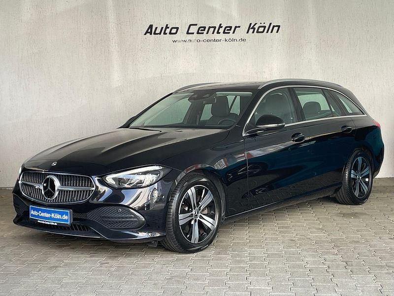 Obsidianschwarz Gebraucht 2022 Mercedes C220 Avantgarde Kombi | 33.900 € (Fairer Preis) - Bild 1/4