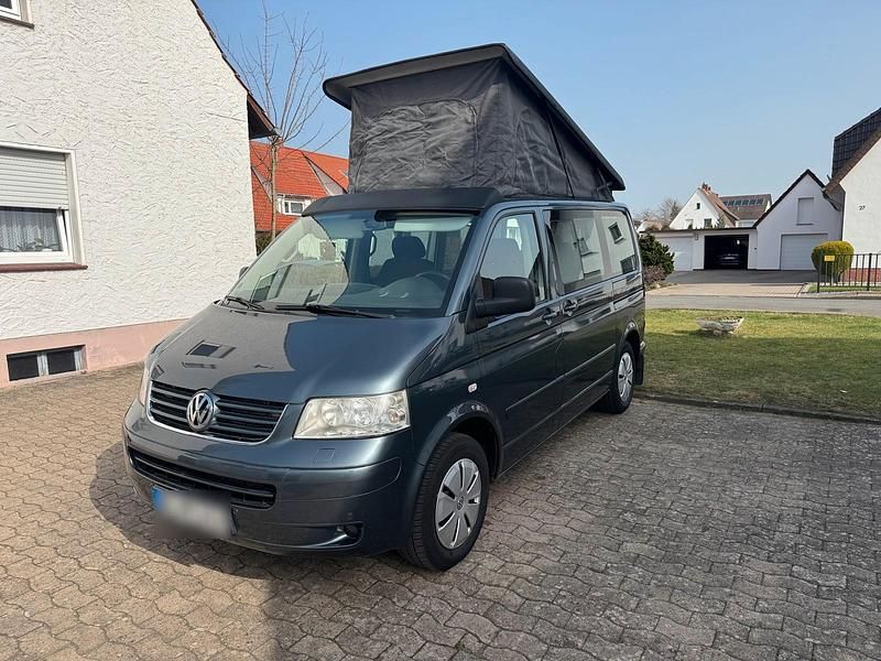 Gebraucht VW Multivan 131 PS (96 kW) 2008 Grau Van