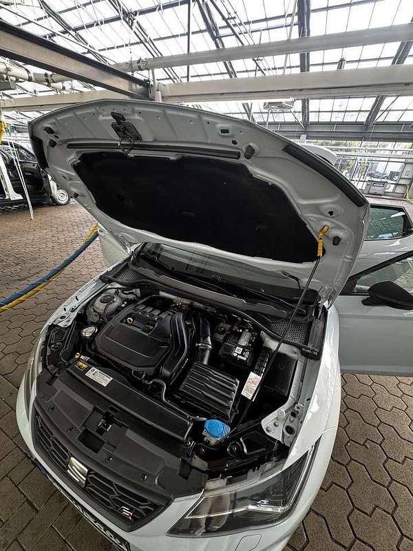 Gebraucht Seat Leon FR 131 PS (96 kW) 2020 Grau Kleinwagen