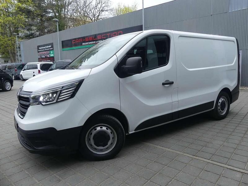 Gebraucht Renault Trafic 131 PS (96 kW) 2022 Weiß Van / Kleinbus