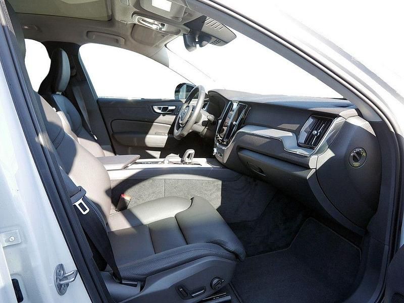 Gebraucht Volvo XC60 Plus 398 PS (292 kW) 2025 Weiß SUV