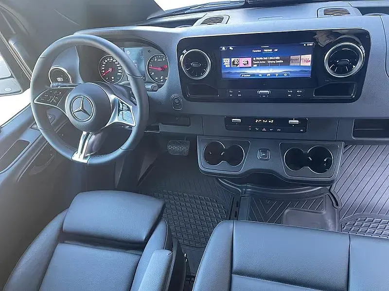 Nuova Mercedes Sprinter 190 CV (139 kW) 2026 Grigio Furgone
