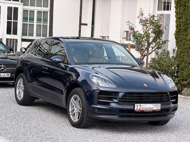 Blau Gebraucht 2020 Porsche Macan S SUV | 49.490 € (Superpreis) - Bild 1/4