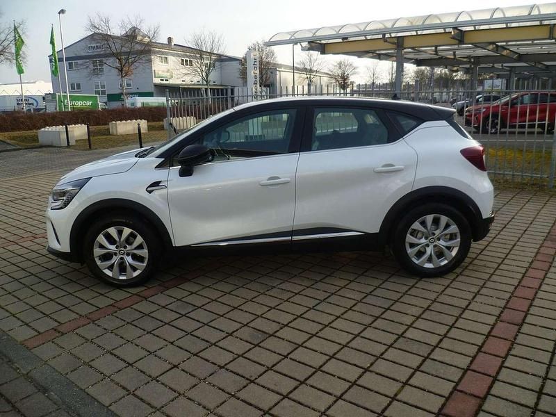 Gebraucht Renault Captur Intens 140 PS (102 kW) 2022 Weiß SUV