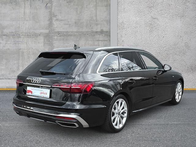 Gebraucht Audi A4 S-Line 204 PS (150 kW) 2022 Außenfarbe: Kombi
