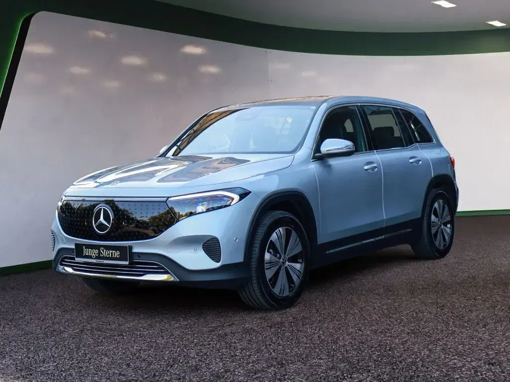 Gebraucht Mercedes EQB300 Advanced 167 kW (228 PS) 2025 Silber SUV