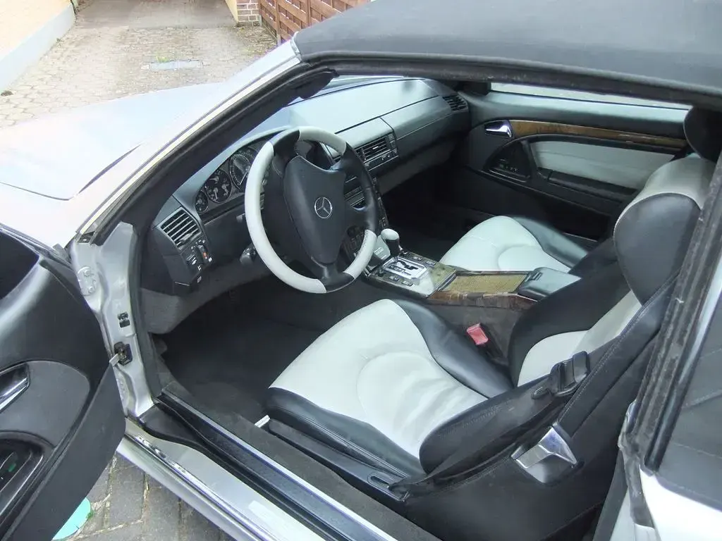 Gebraucht Mercedes SL500 306 PS (225 kW) 2002 Cabrio