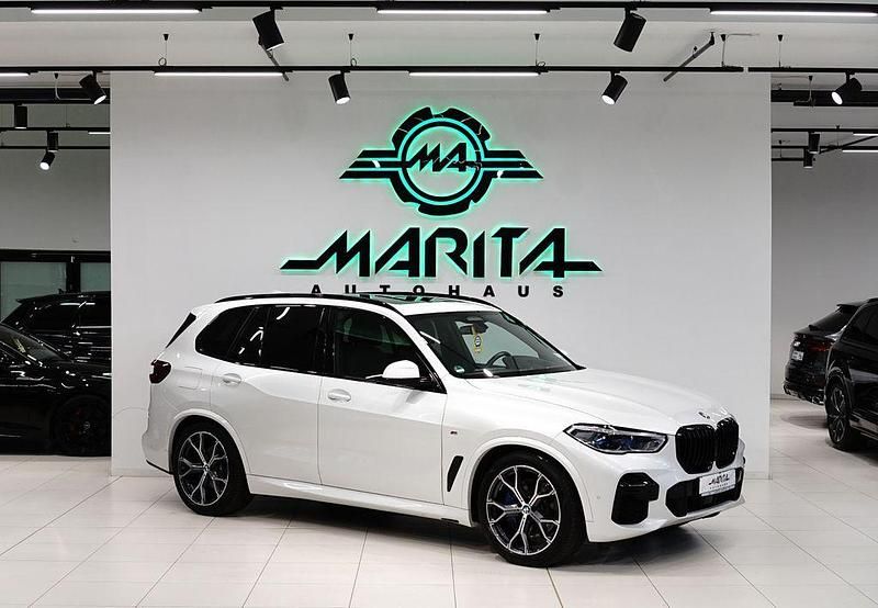Weiß Gebraucht 2023 BMW X5 M Sport SUV | 63.949 € (Fairer Preis) - Bild 1/4