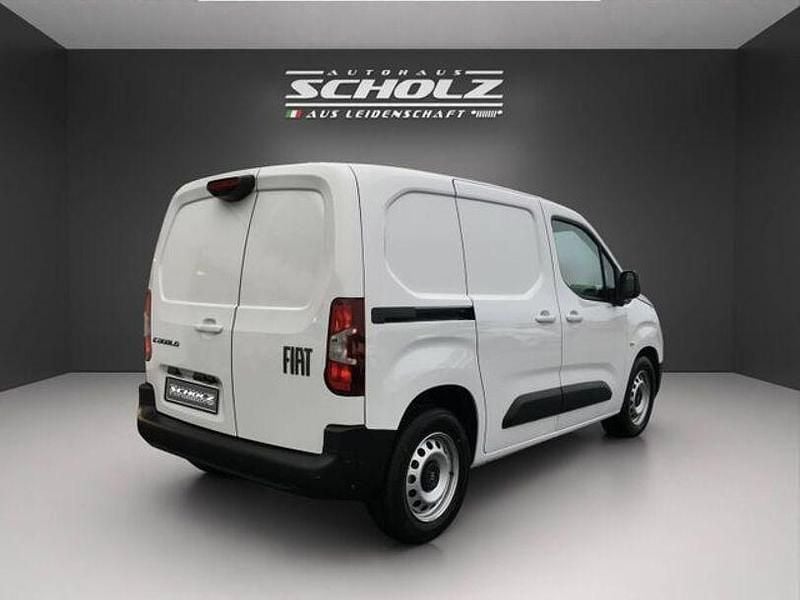 Gebraucht Fiat e-Doblò 73 kW (100 PS) 2025 Weiss Van / Kleinbus