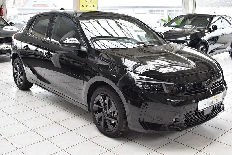 Gebraucht Opel Corsa 101 PS (74 kW) 2024 Karbon schwarz met. Kleinwagen