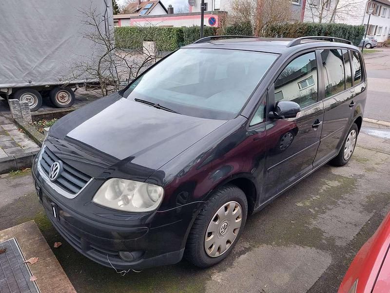 Gebraucht VW Touran 140 PS (102 kW) 2004 Schwarz Van / Kleinbus