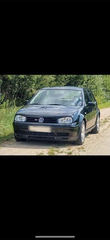 Schwarz Gebraucht 2000 VW Golf IV Limousine | 4.000 € (Superpreis) - Bild 1/4