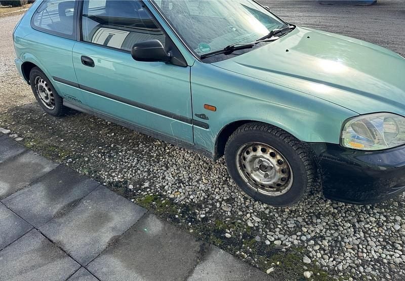 Gebraucht Honda Civic 90 PS (66 kW) 1999 Andere farben Kleinwagen