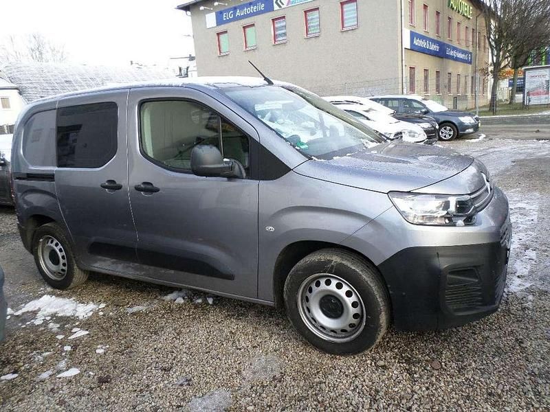 Grau Gebraucht 2019 Citroën Berlingo Van / Kleinbus | 10.000 € (Fairer Preis) - Bild 1/4