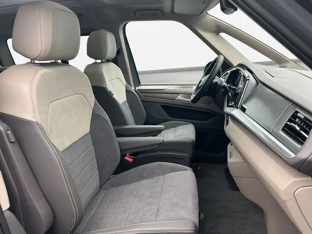 Neu VW Multivan Edition 245 PS (180 kW) 2026 Grau Van / Kleinbus