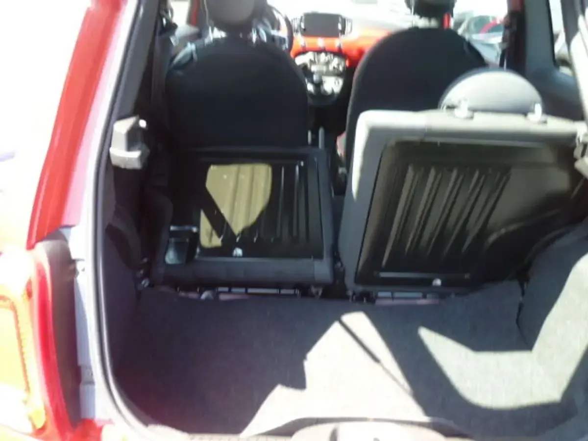 Gebraucht Fiat 500 Red 69 PS (50 kW) 2023 Zfacf1cj2pjj19928 1727 Kleinwagen