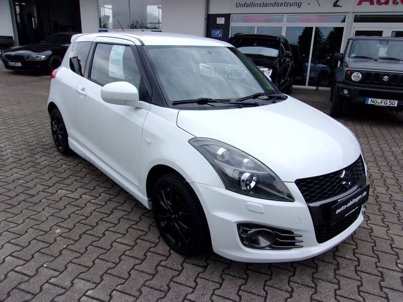 Weissmetallic Gebraucht 2014 Suzuki Swift Sport Kleinwagen | 9.800 € (Etwas zu teuer) - Bild 1/4