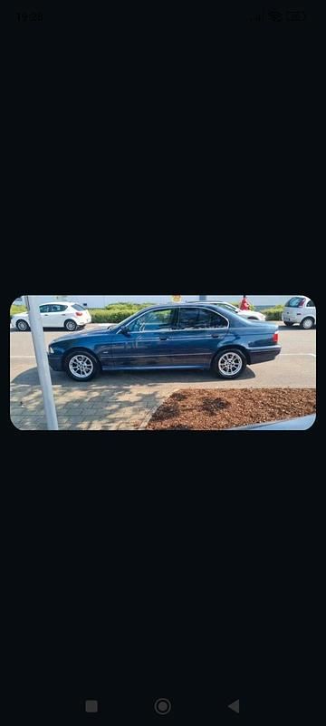 Gebraucht BMW 520 170 PS (125 kW) 2002 Blau Limousine