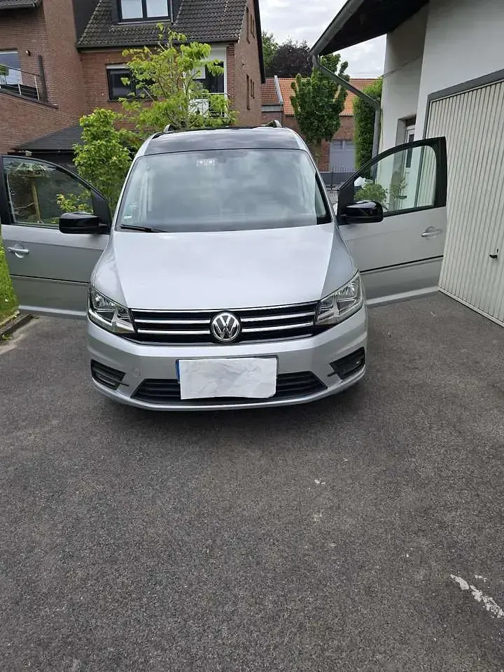 Gebraucht VW Caddy Edition 102 PS (75 kW) 2019 Grau Van / Kleinbus
