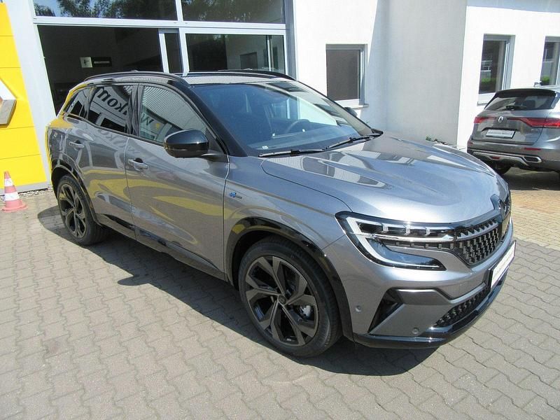 Gebraucht Renault Austral Techno Esprit Alpine 199 PS (146 kW) 2024 Grau kqg + schwarz gne (metallic) SUV