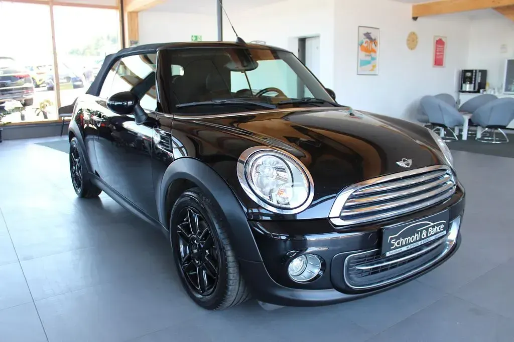 Gebraucht Mini Cooper Cabriolet 122 PS (89 kW) 2015 Schwarz Cabrio