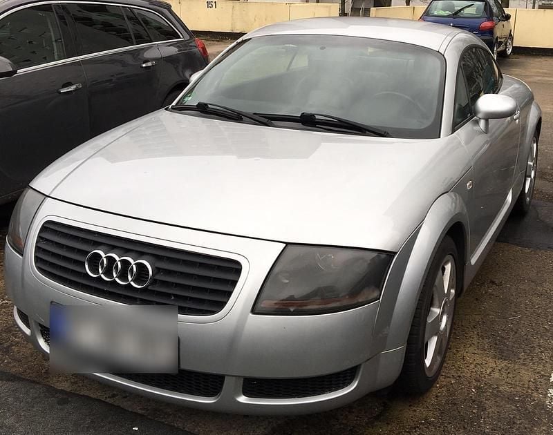 Second-hand Audi TT 180 CP (132 kW) 1998 Gri Coupe